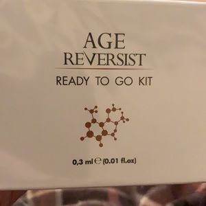 Farmasi Age Reversist 30 pieces Botox in a Box